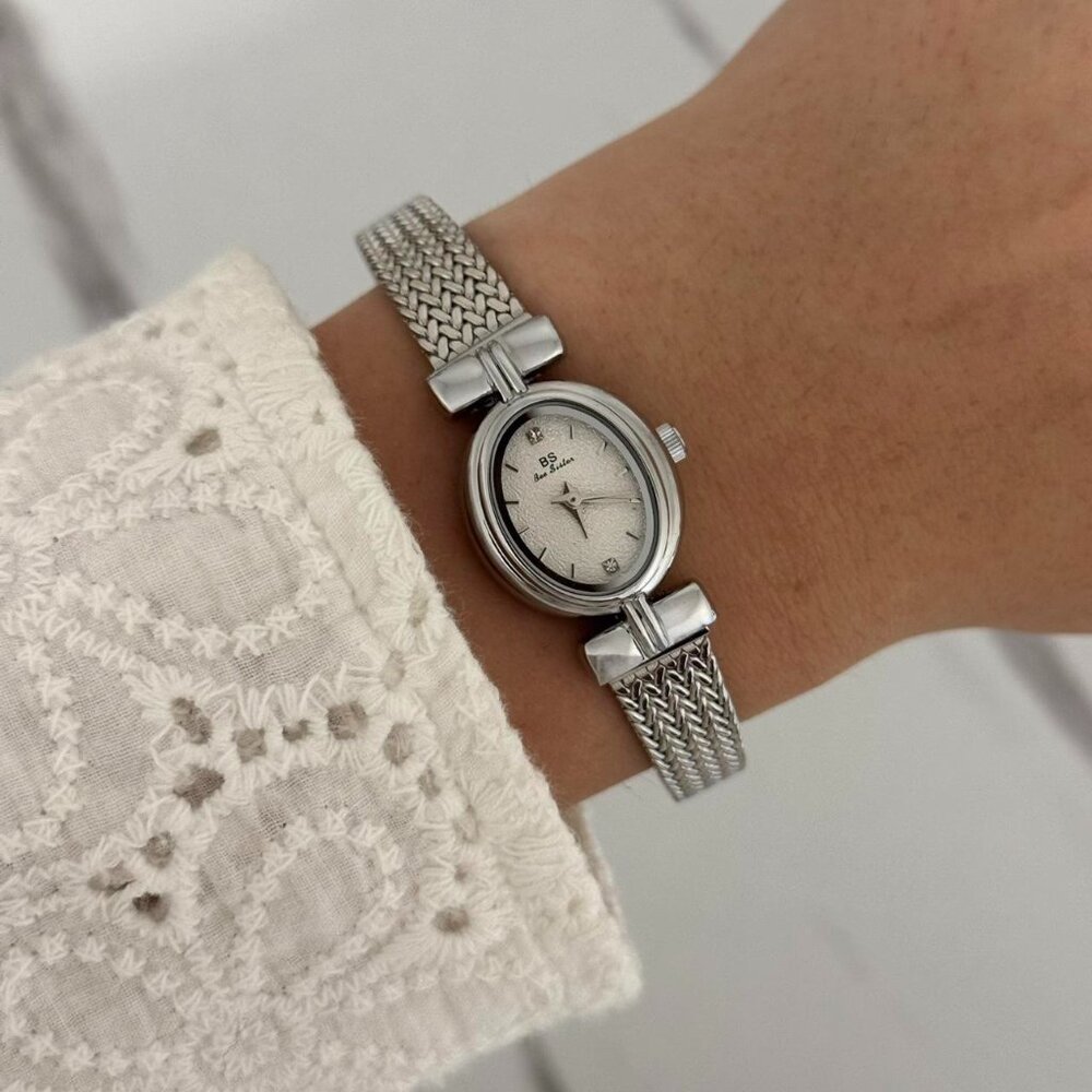 SKU0046 Silver White dial Women‎ Metal Retro Casual Watch Bracelet + gift bag